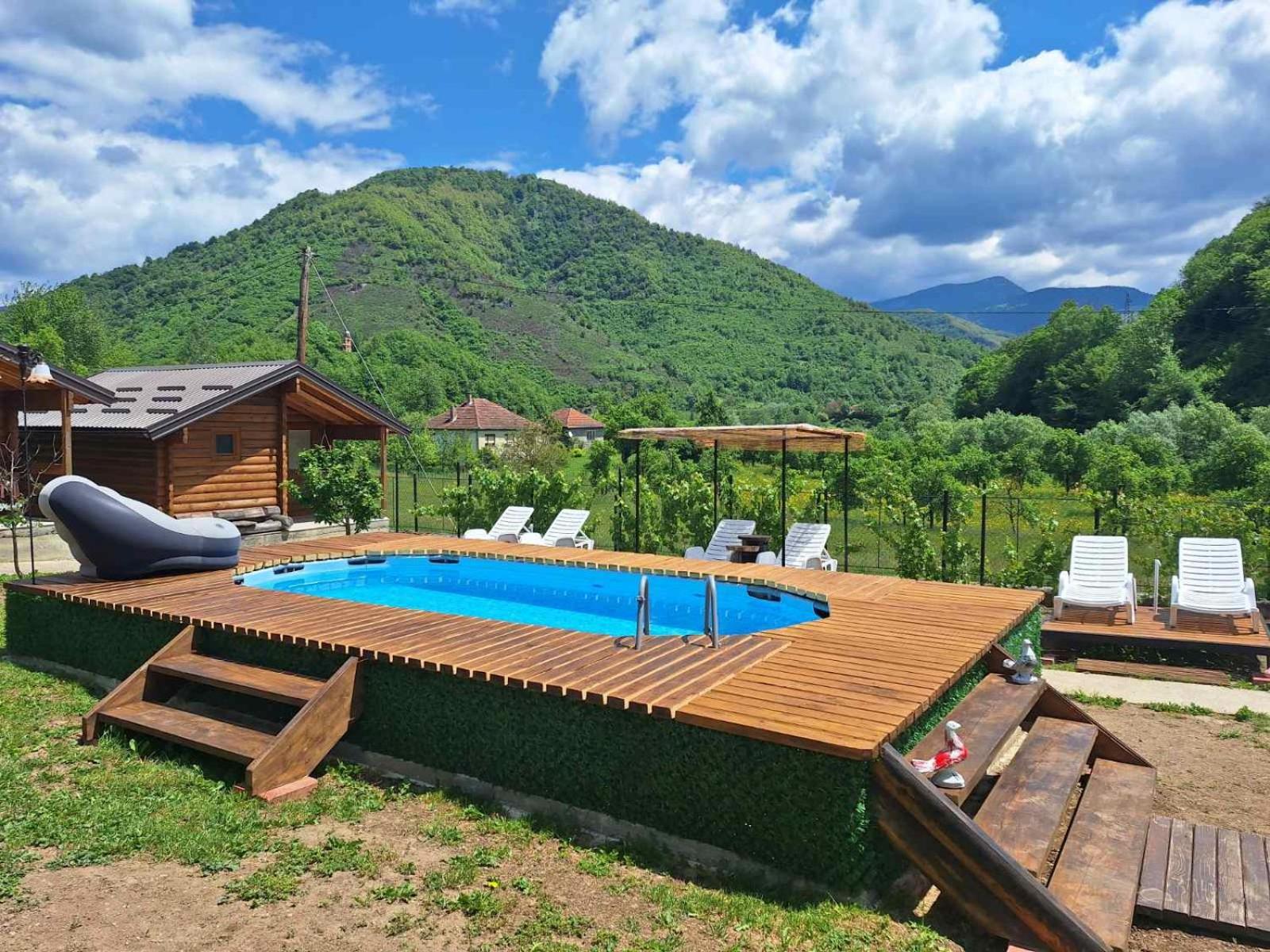 Holiday Bungalows & Food Plav Exteriér fotografie